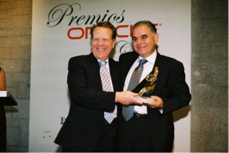 premio_oracle_2003
